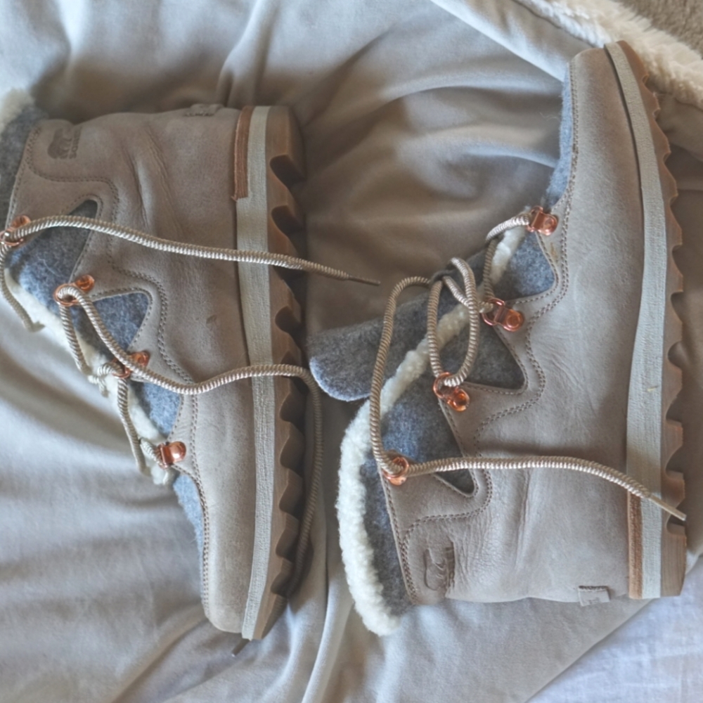Sorel Sneakchic Alpine Boots